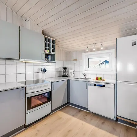 Jaana - 10m From The Sea By Interhome Hébergement de vacances